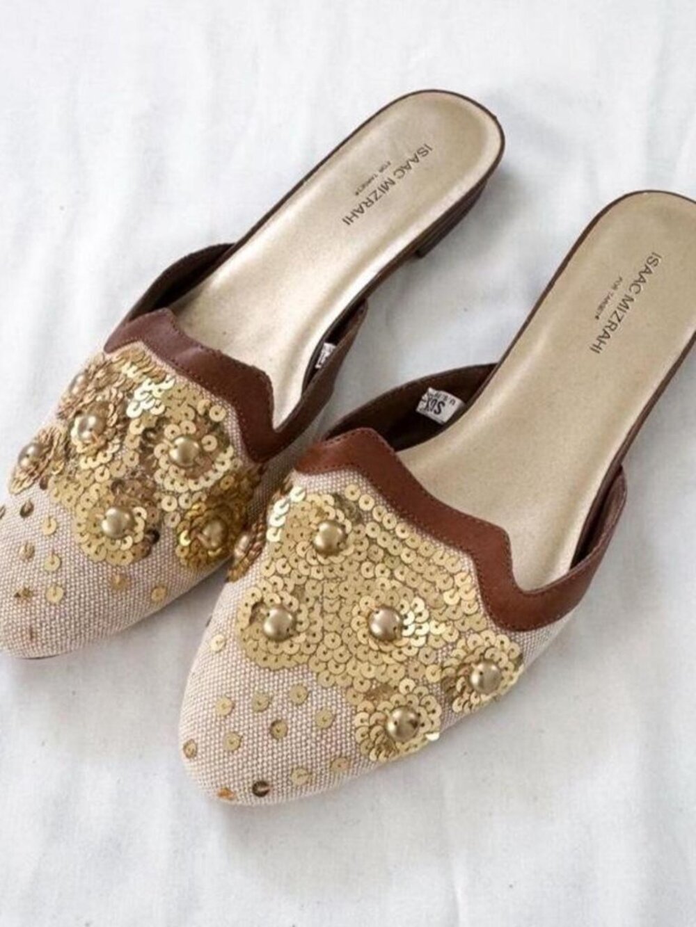 Isaac Mizrahi y2k vintage summer embroidered mule sandals